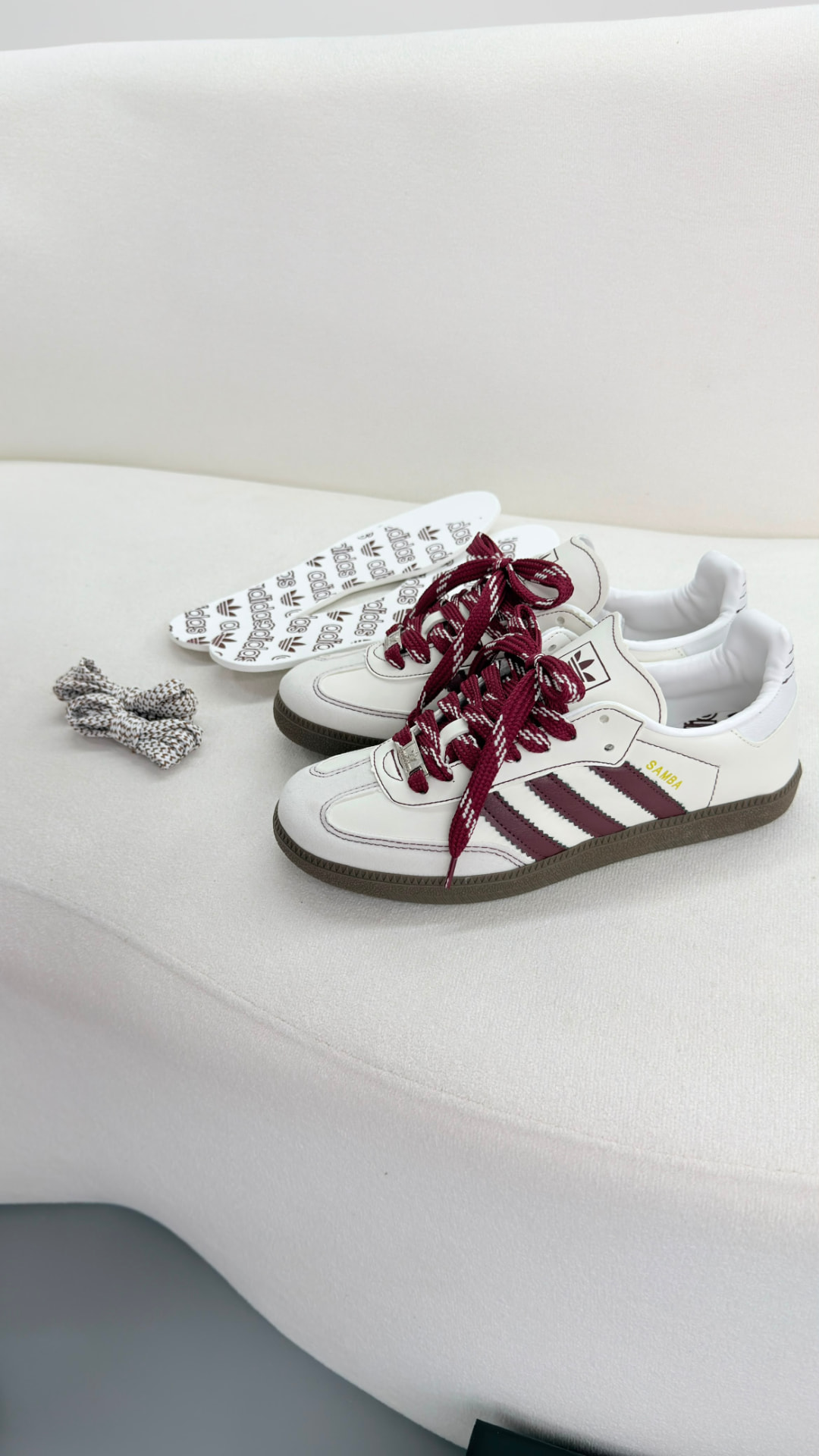 Adidas Samba OG Branco/Bordô