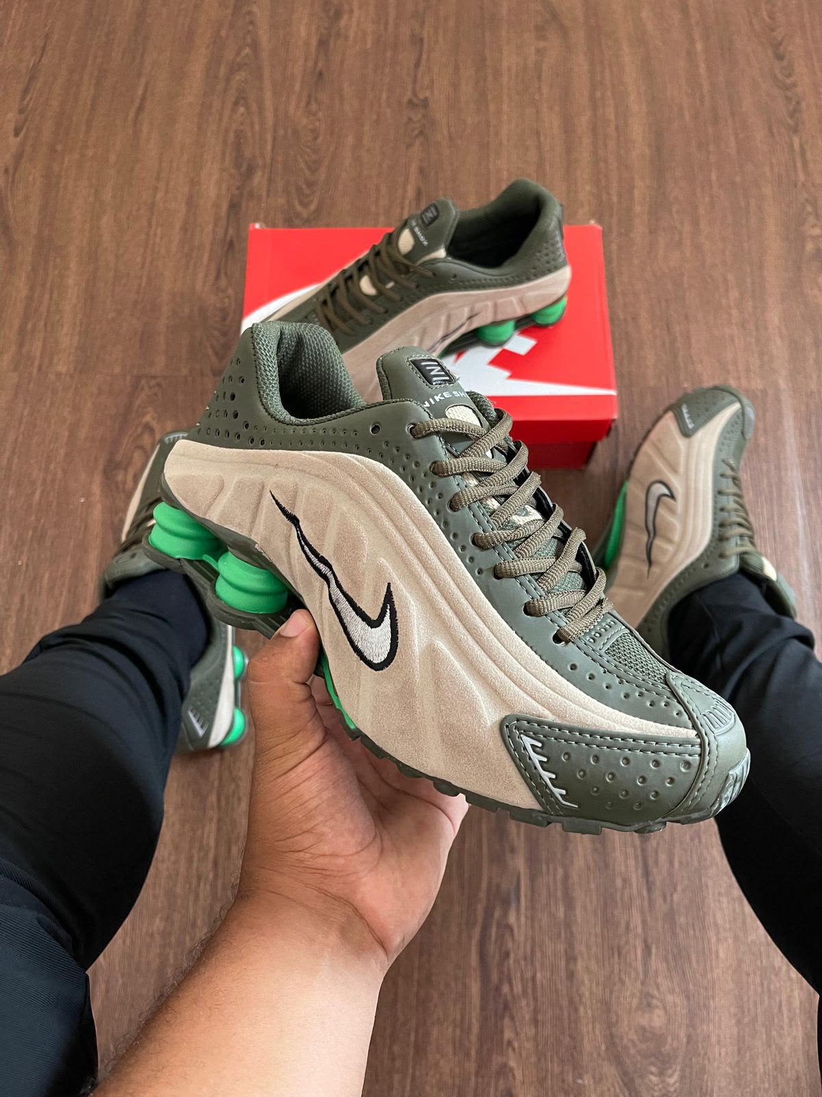Nike Shox R4 Verde