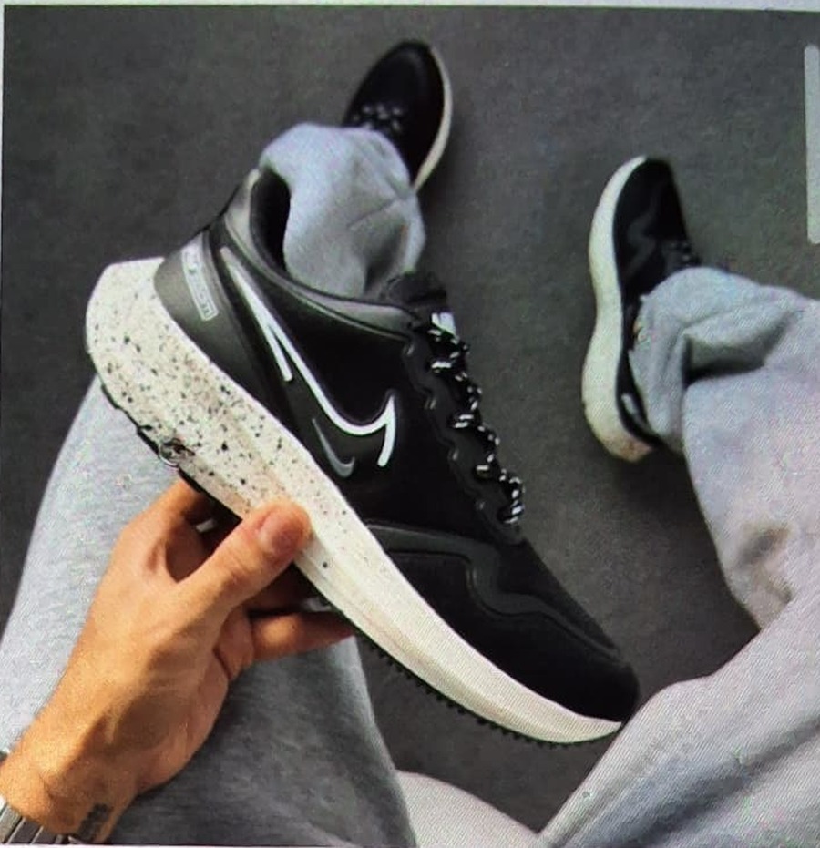 Nike Zoom NK 47 — Preto/Off